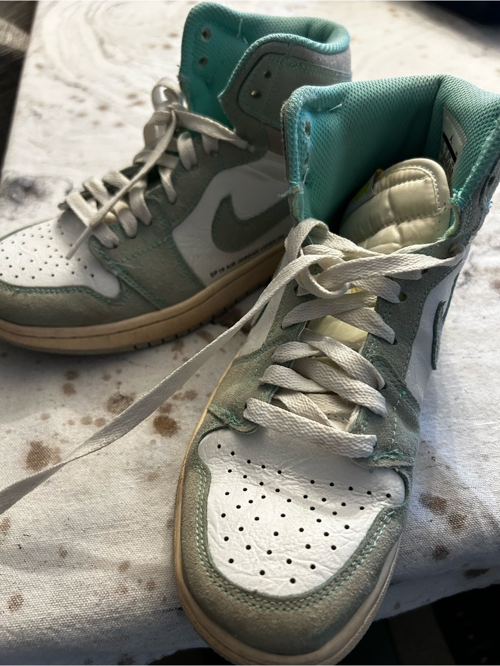 Nike Jordan High-Top Sneakers in White and Mint or Sage size 6.5 youth